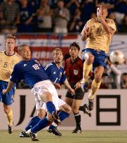 Ono challenges Larsson in Japan-Sweden friendly